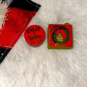 Kylie Jenner Limited Edition Grinch Eyeshadow